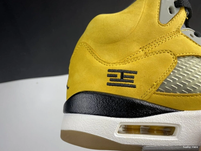Cheap Husky 5 T23 Jordan Tokyo Air Retro 454783-701 0630